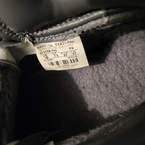 Nike Snow Waffle Grey Patent w/Sherpa Women's Sneaker Boot Size 10 - Picture 9 of 11